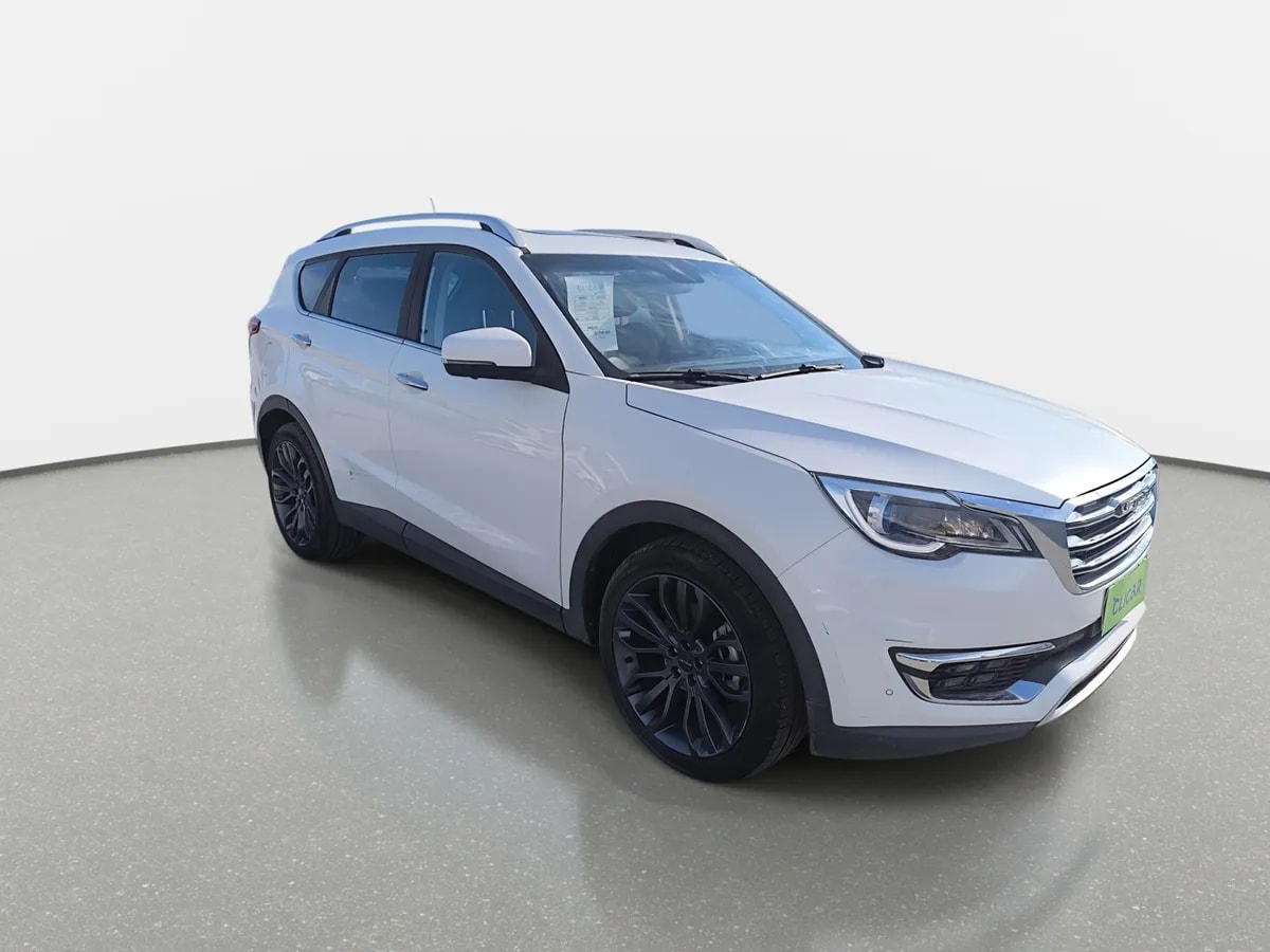 Jetour X70 1.5t Lux 4x2 At 5p año 2024