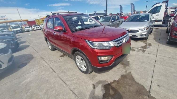 Changan Cx70 1.6 Luxury 4x2 Mt 5p año 2021