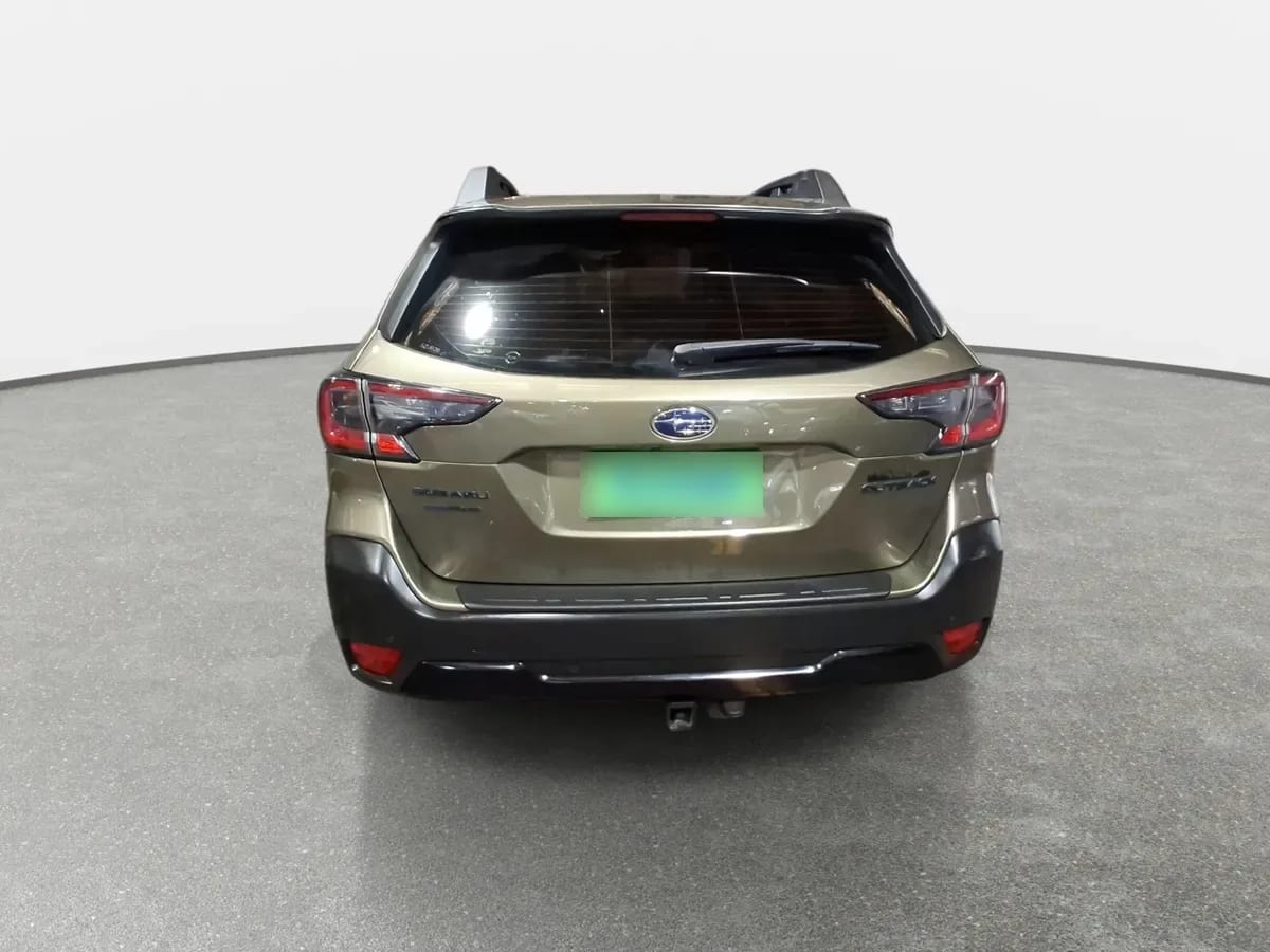 Subaru Outback 2.5i Field Edition Awd Cvt At 5p año 2023