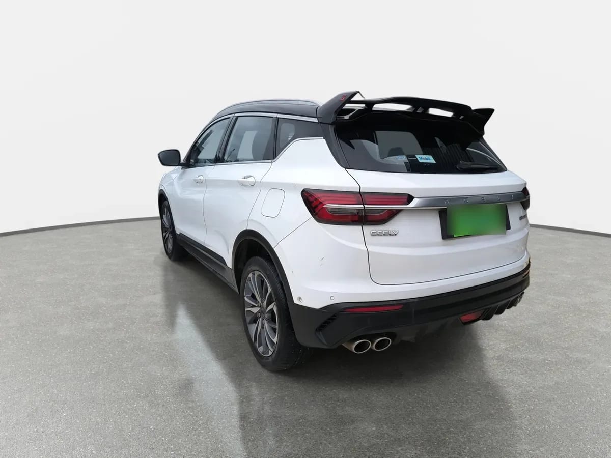 Geely Coolray 1.5 Gf Sport 4x2 At 5p año 2023