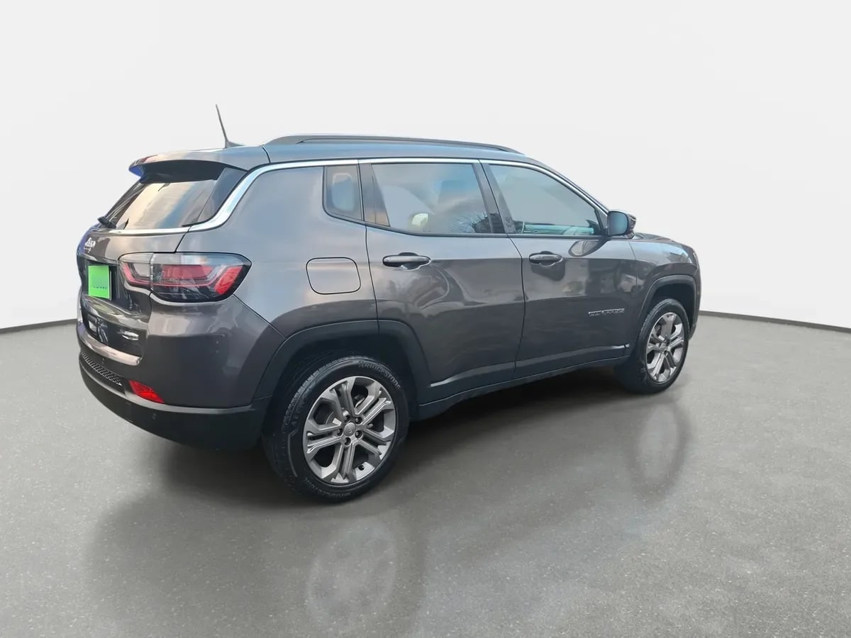 Jeep Compass 1.3 Longitude 4x2 At 5p año 2024