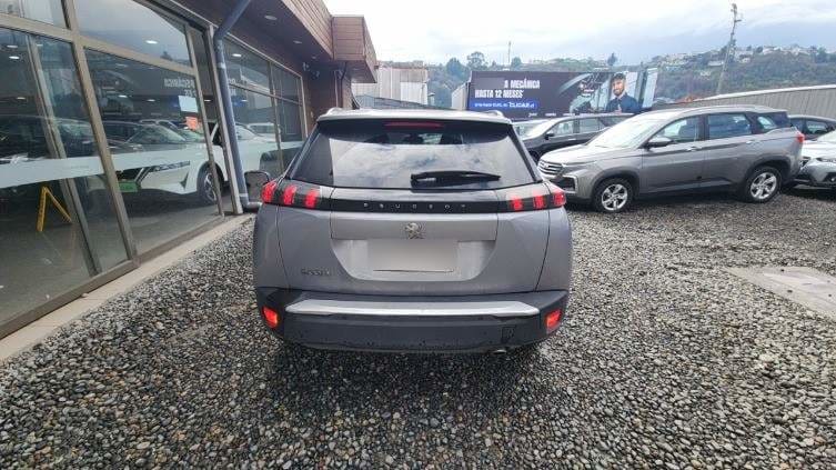 Peugeot 2008 1.5 Allure Bluehdi Diesel 4x2 130 At 5p año 2021