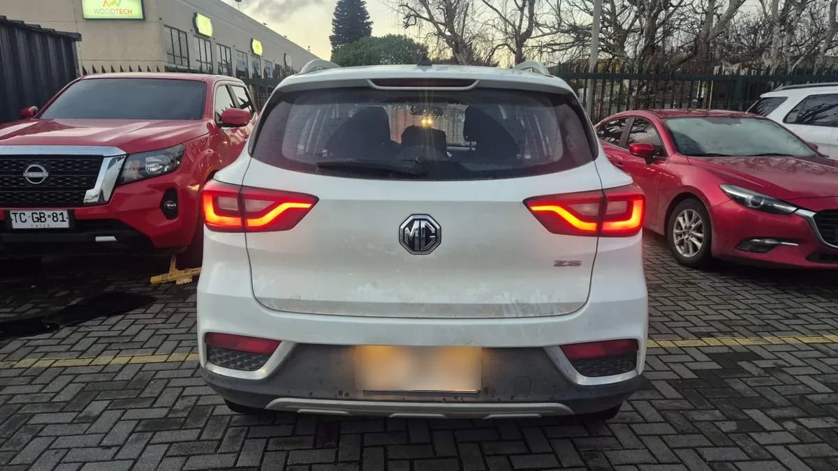 MG Mg Zs 1.5 Std 4x2 Mt 5p año 2024