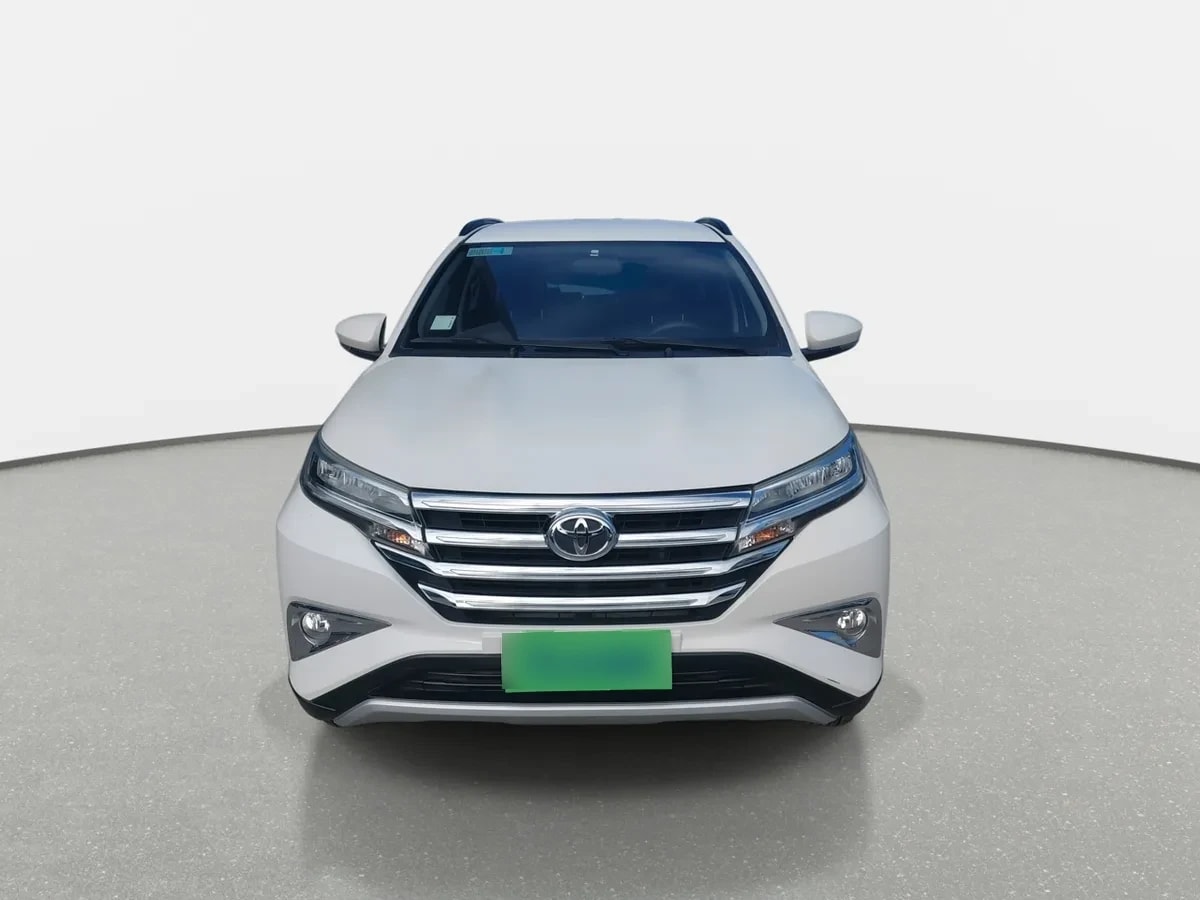 Toyota Rush 1.5 Xei 4x2 Mt 5p año 2023