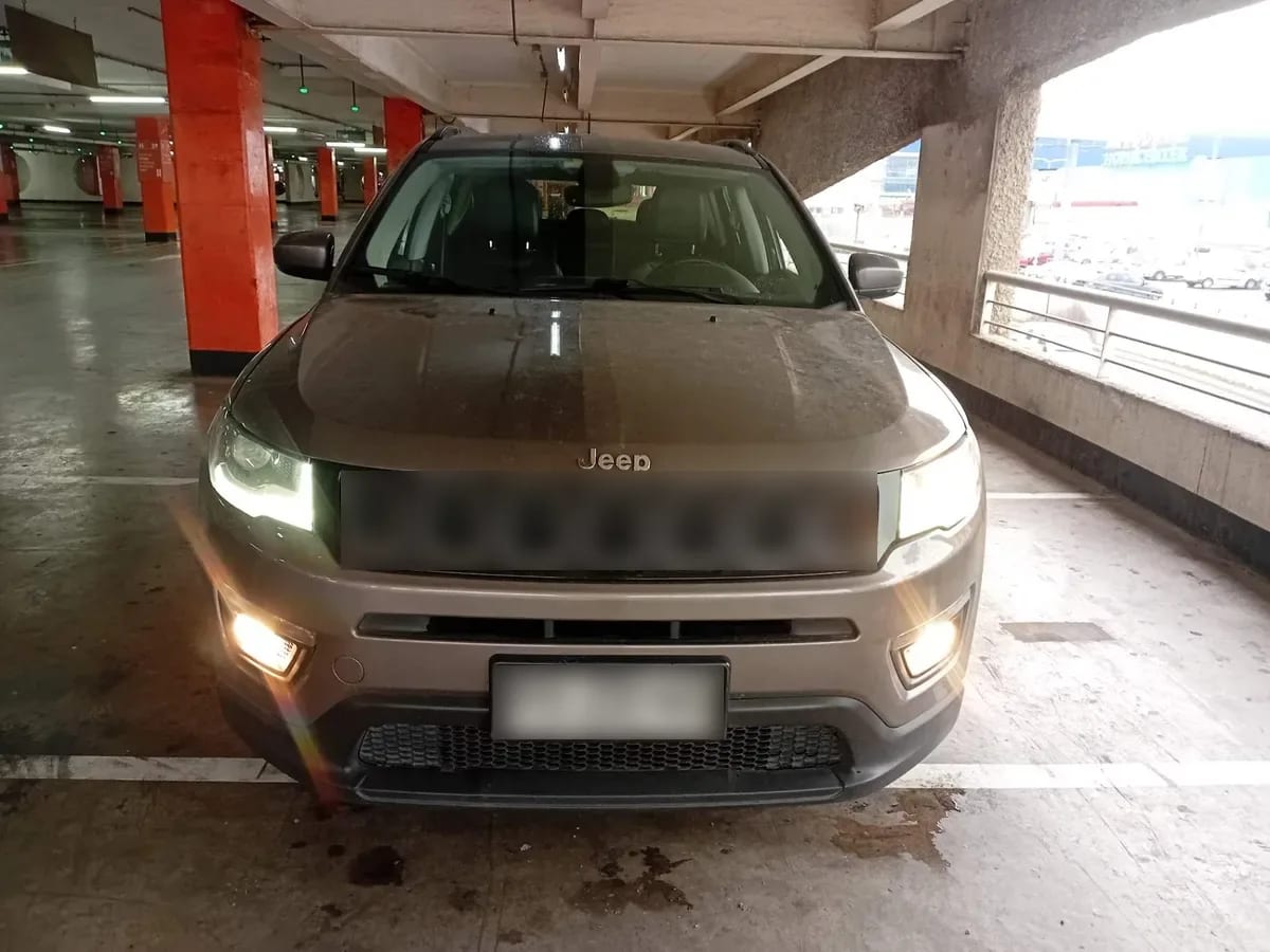 Jeep Compass 2.4 Longitude 4x2 Radio 7 At 5p año 2021