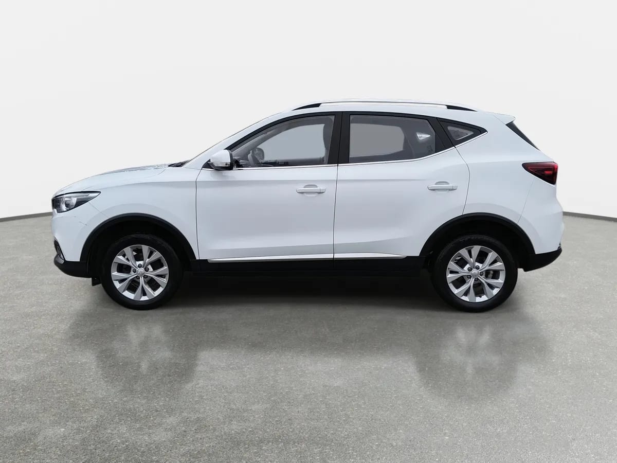 MG Mg Zs 1.5 Std 4x2 Mt 5p año 2023
