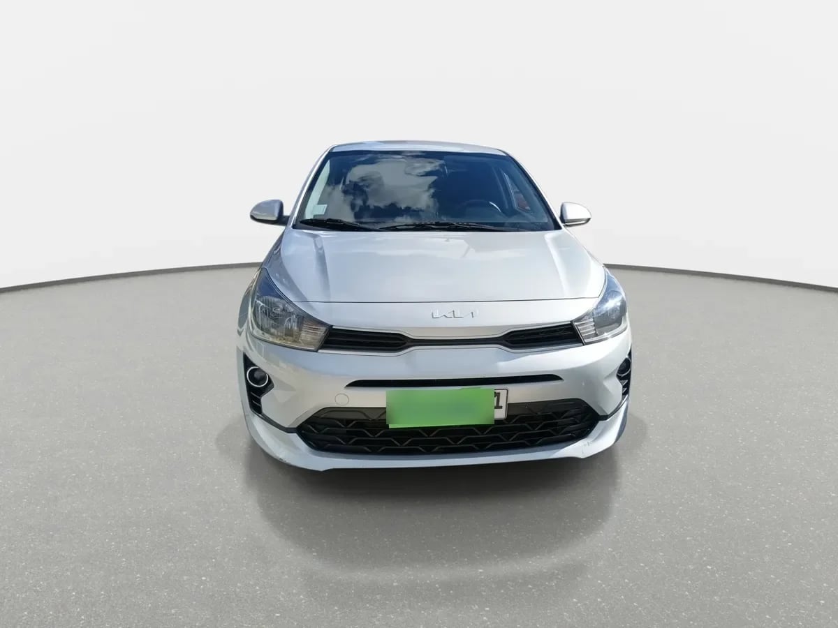 Kia Rio4 1.4 Lx 4x2 Ac Dab 6mt 4p año 2023