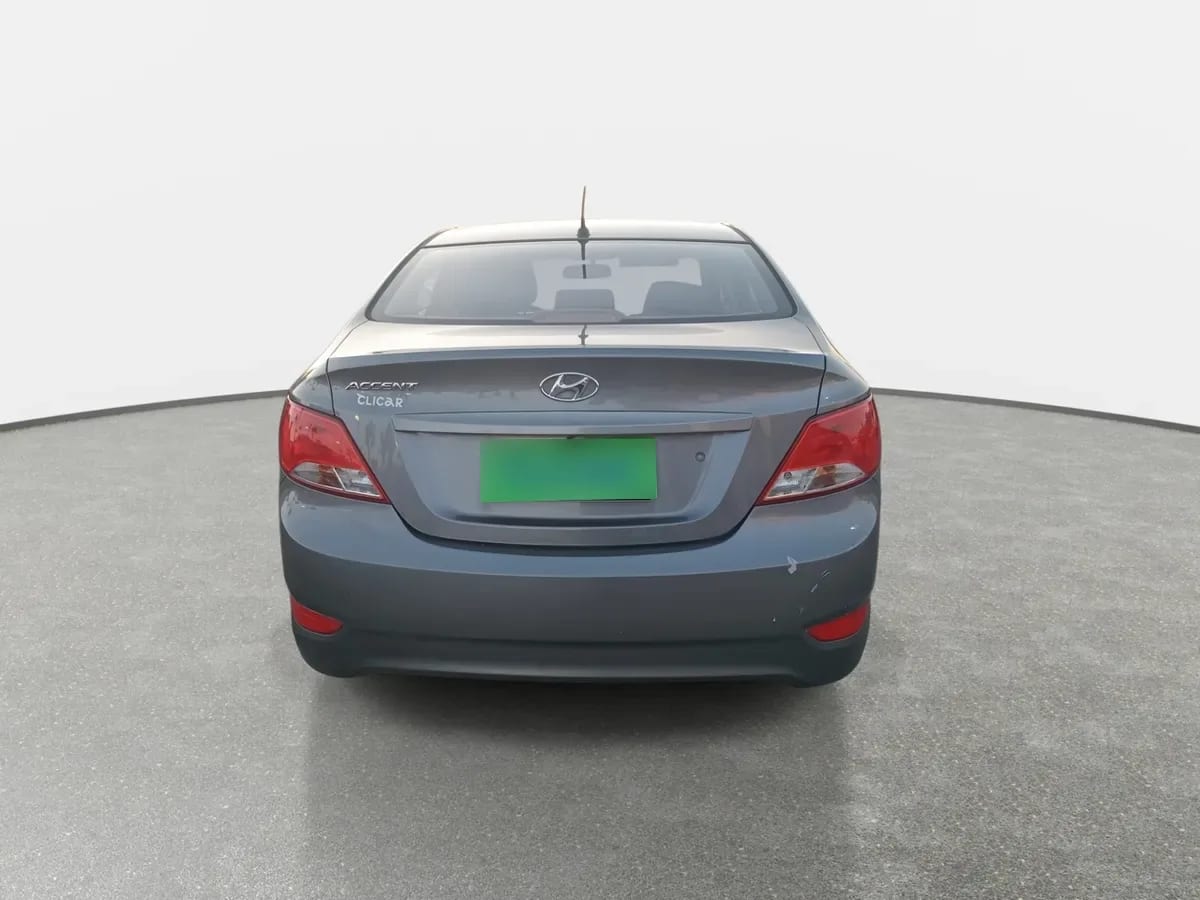 Hyundai Accent 1.4 Gl Rb 4x2 Sdn 2ab Ac Abs At 4p año 2016
