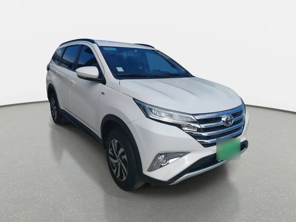 Toyota Rush 1.5 Xei 4x2 Mt 5p año 2023