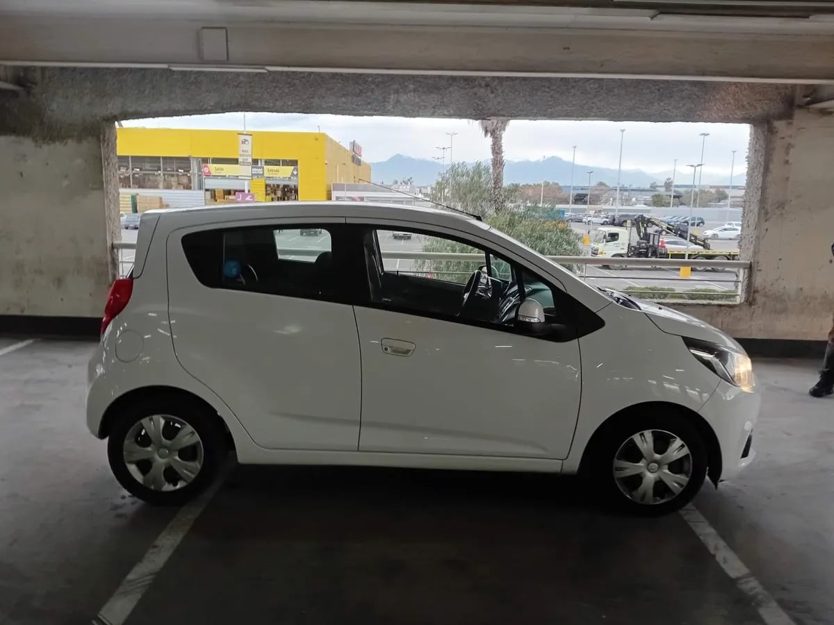 Chevrolet Spark Gt 1.2 Lt 4x2 Ac Mt 5p año 2021