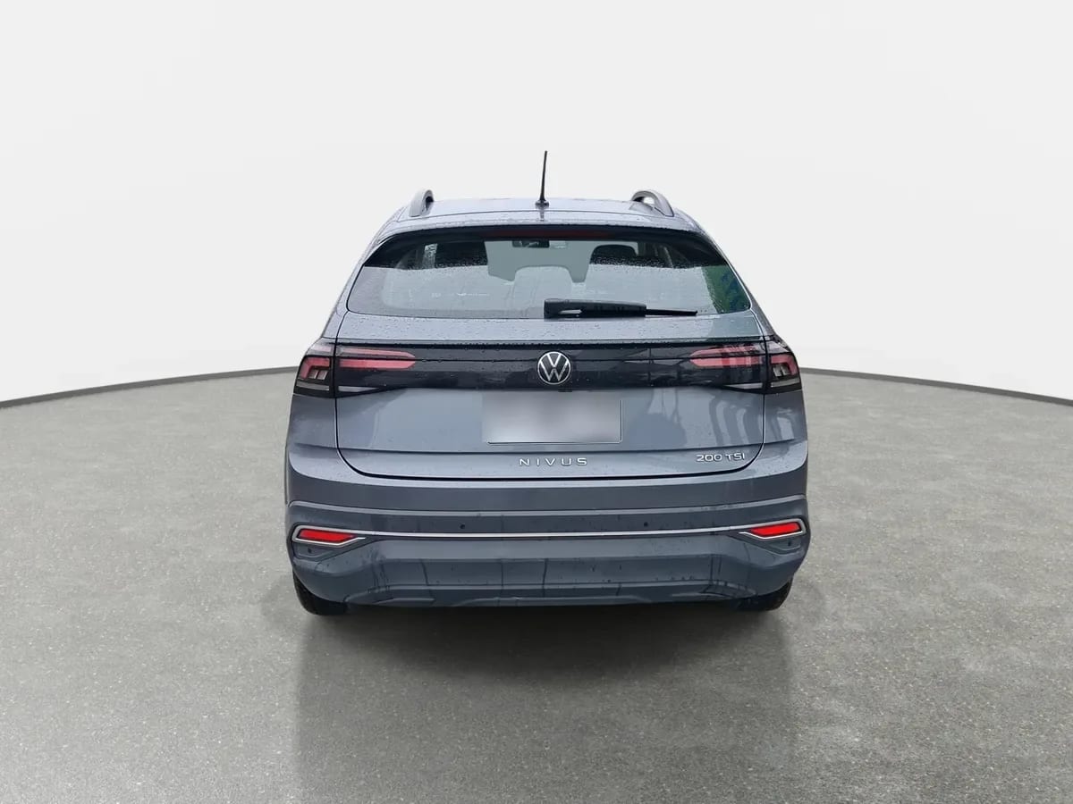 Volkswagen Nivus 1.0 Tsi Comfortline 4x2 At 5p año 2024