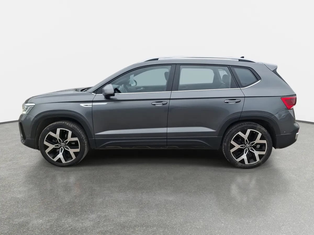 Volkswagen Taos 1.4 Tsi Highline 4x2 At 5p año 2024