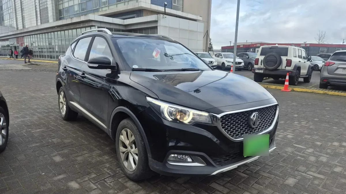 MG Mg Zs 1.5 Std 4x2 Mt 5p año 2023