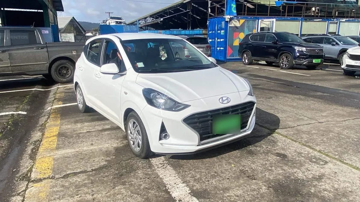 Hyundai Grand I10 1.2 Plus 4x2 Hb Mt 5p año 2022