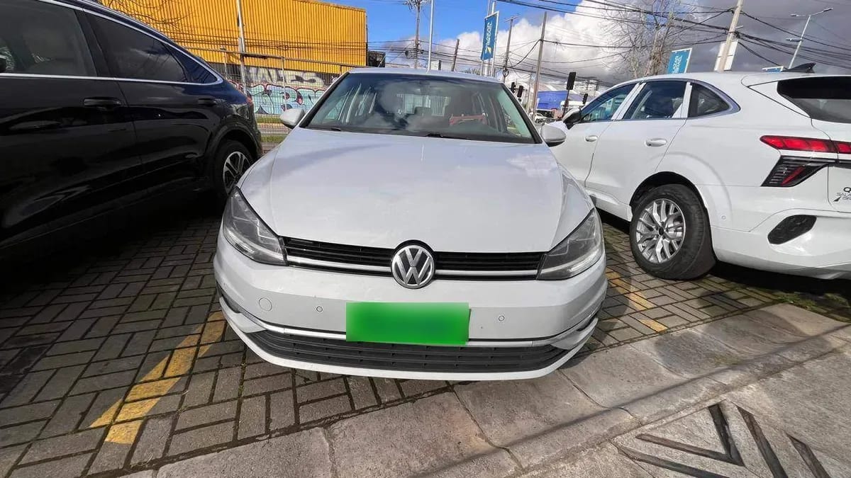 Volkswagen Golf 1.4 Highline 4x2 Hb At 5p año 2019