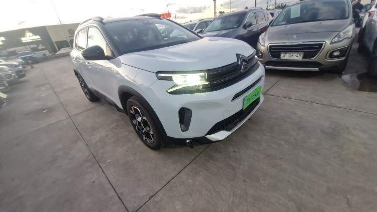 Citroen C5 Aircross 1.5 Shine Diesel 4x2 130 Ss Eat8 At 5p año 2025
