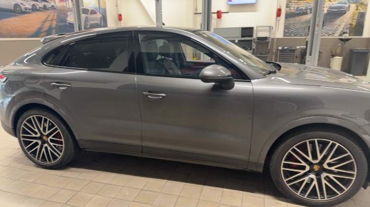 Porsche Cayenne 4.0 S Coupe 4x4 At 5p año 2025