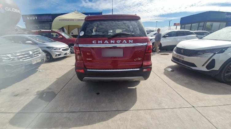 Changan Cx70 1.6 Luxury 4x2 Mt 5p año 2021