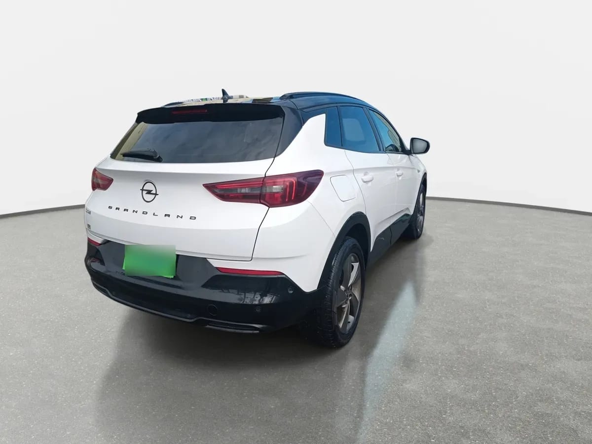 Opel Grandland 1.2t Gs Line 4x2 Mt 5p año 2024
