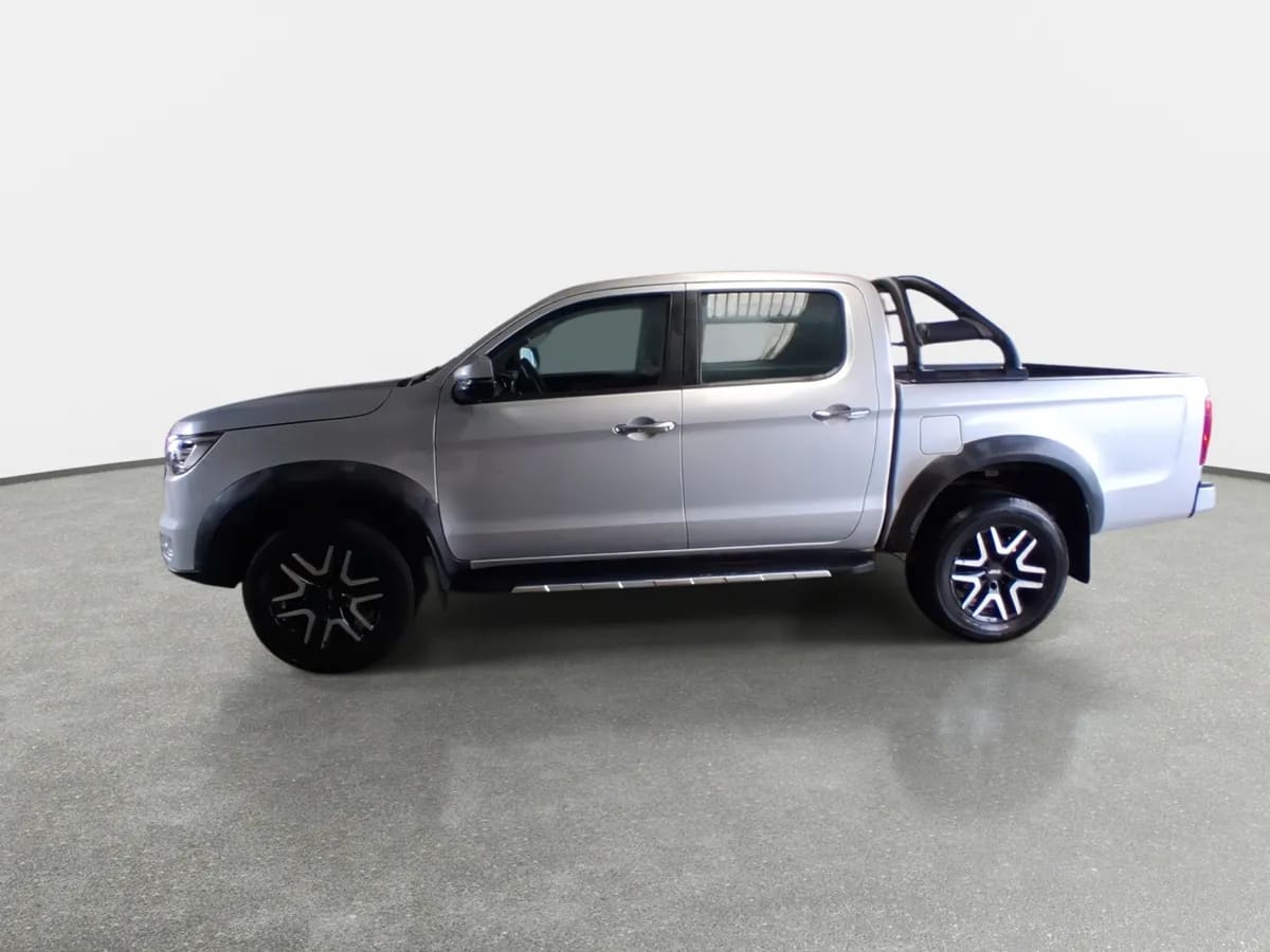 JAC T8 2.0 Comfort 4x4 Diesel Mt 4p año 2023