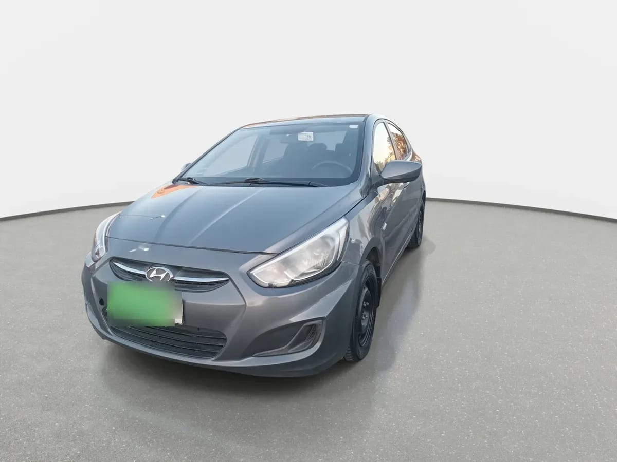 Hyundai Accent 1.4 Gl Rb 4x2 Sdn 2ab Ac Abs At 4p año 2016