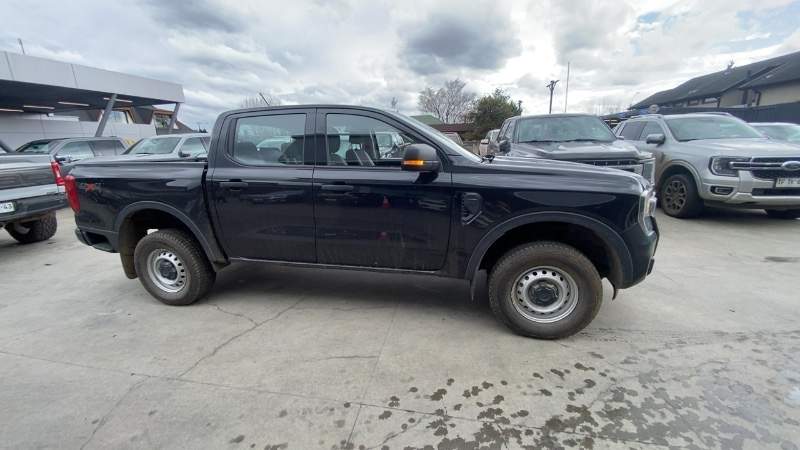 Ford Ranger 2.0 Xl Diesel 4x4 Dob. Cab. Mt 4p año 2025