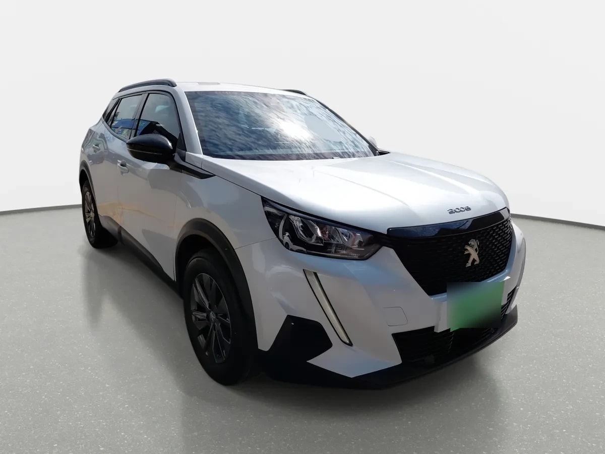 Peugeot 2008 1.5 Active Bluehdi Diesel 100 4x2 Mt 5p año 2023