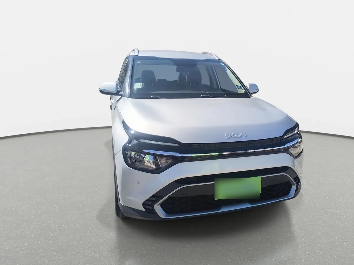 Kia Carens 1.4l Ex Turbo-Gdi Full 4x2 7dct At 5p año 2023