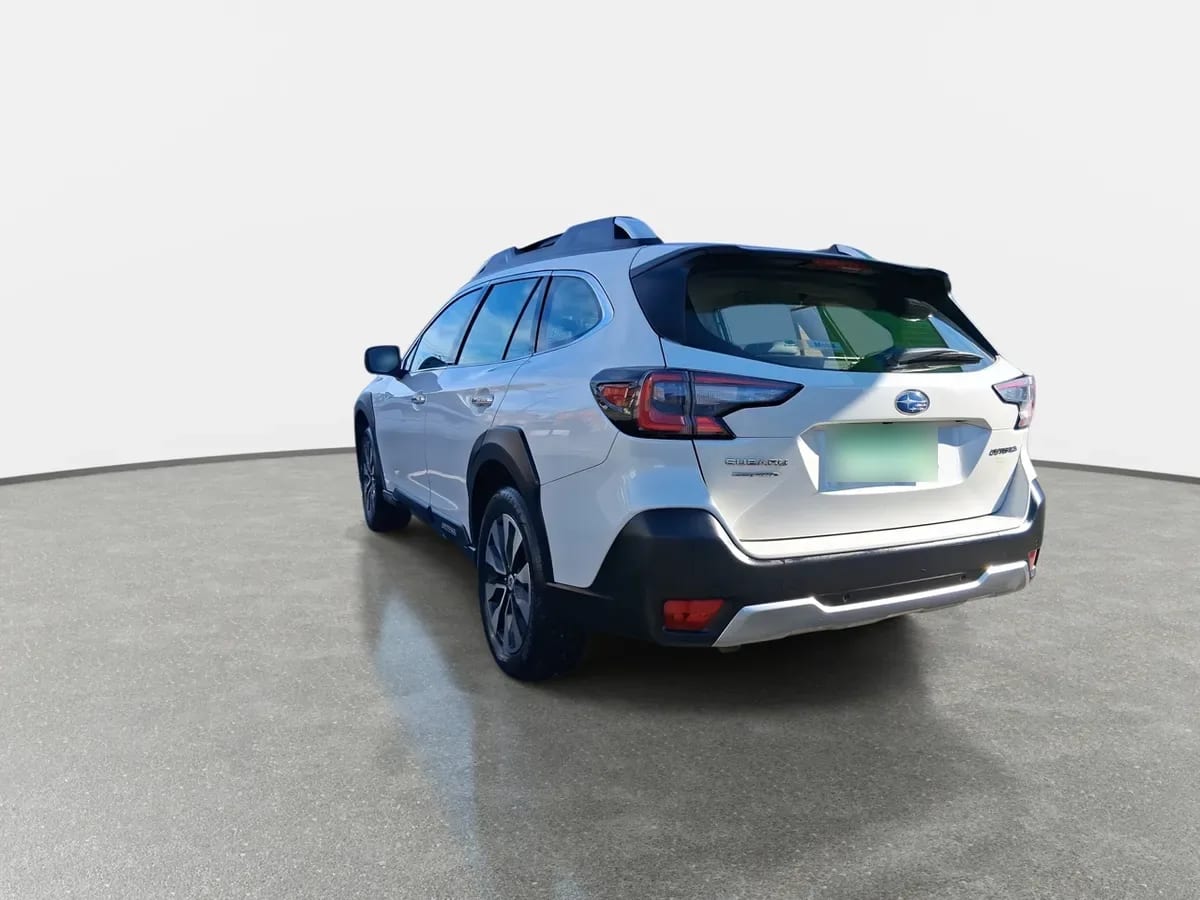 Subaru Outback 2.5i Touring Awd Cvt At 5p año 2023