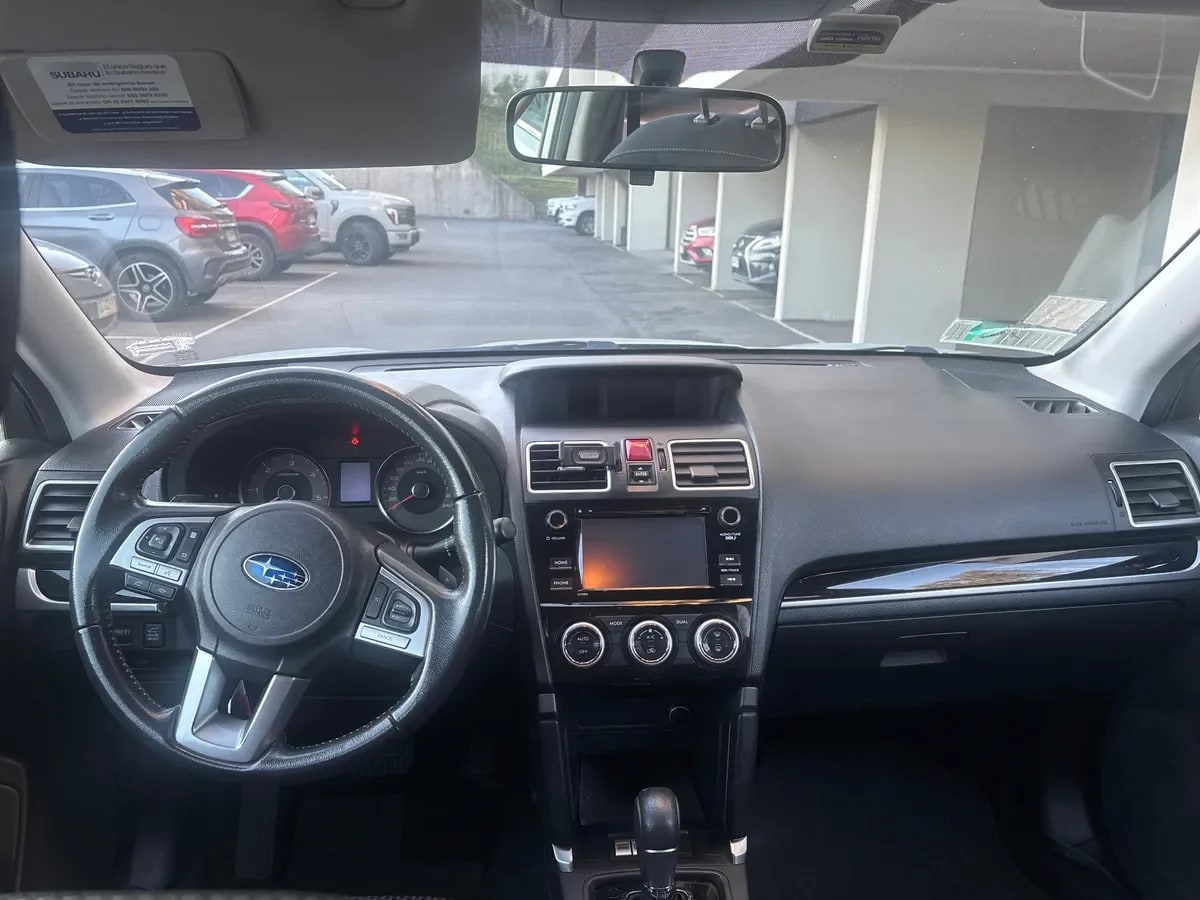 SUBARU FORESTER 2.0 X At 4x4 Diesel año 2018