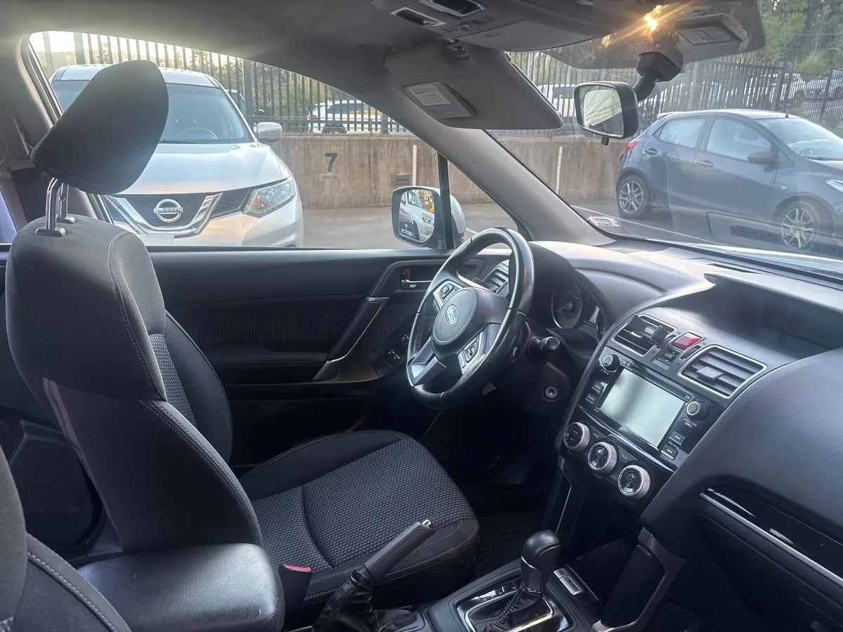 SUBARU FORESTER 2.0 X At 4x4 Diesel año 2018