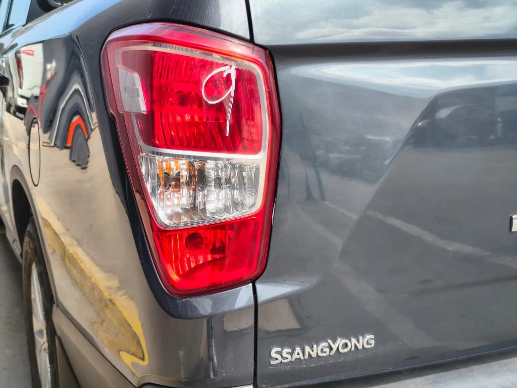 Ssangyong Grand Musso 2.2 4x2 Mt Full-Ql612 año 2023