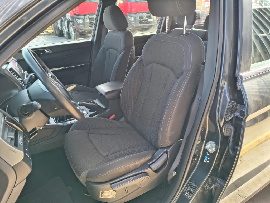 Ssangyong Grand Musso 2.2 4x2 Mt Full-Ql612 año 2023