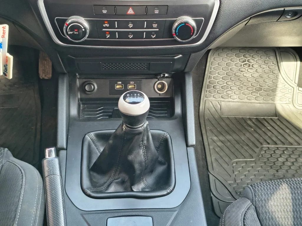 Ssangyong Grand Musso 2.2 4x2 Mt Full-Ql612 año 2023