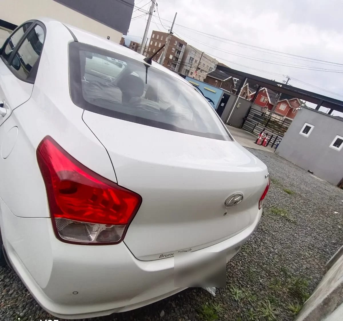 HYUNDAI VERNA 1.4 Cb Black Mt año 2022