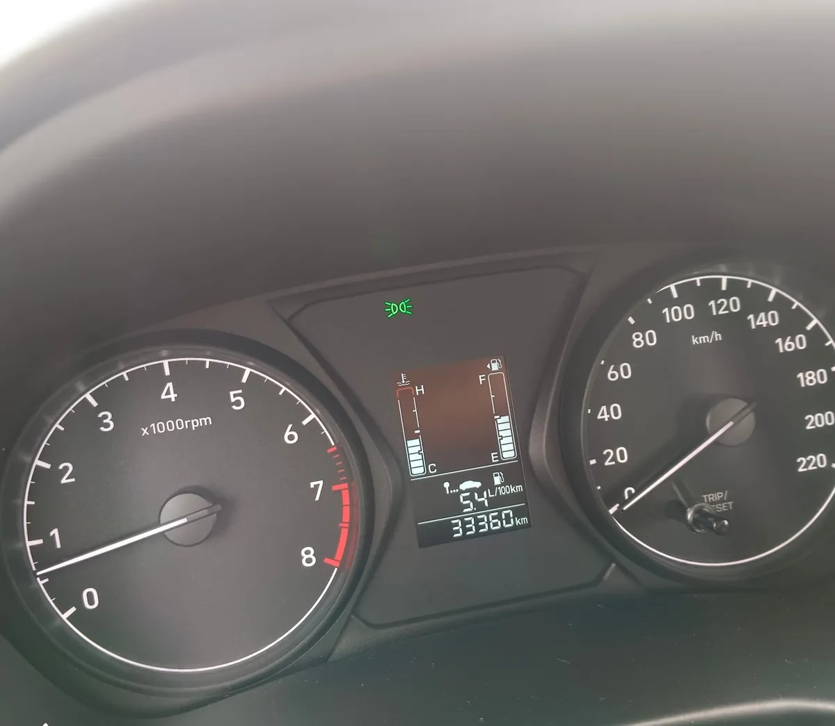 HYUNDAI VERNA 1.4 Cb Black Mt año 2022
