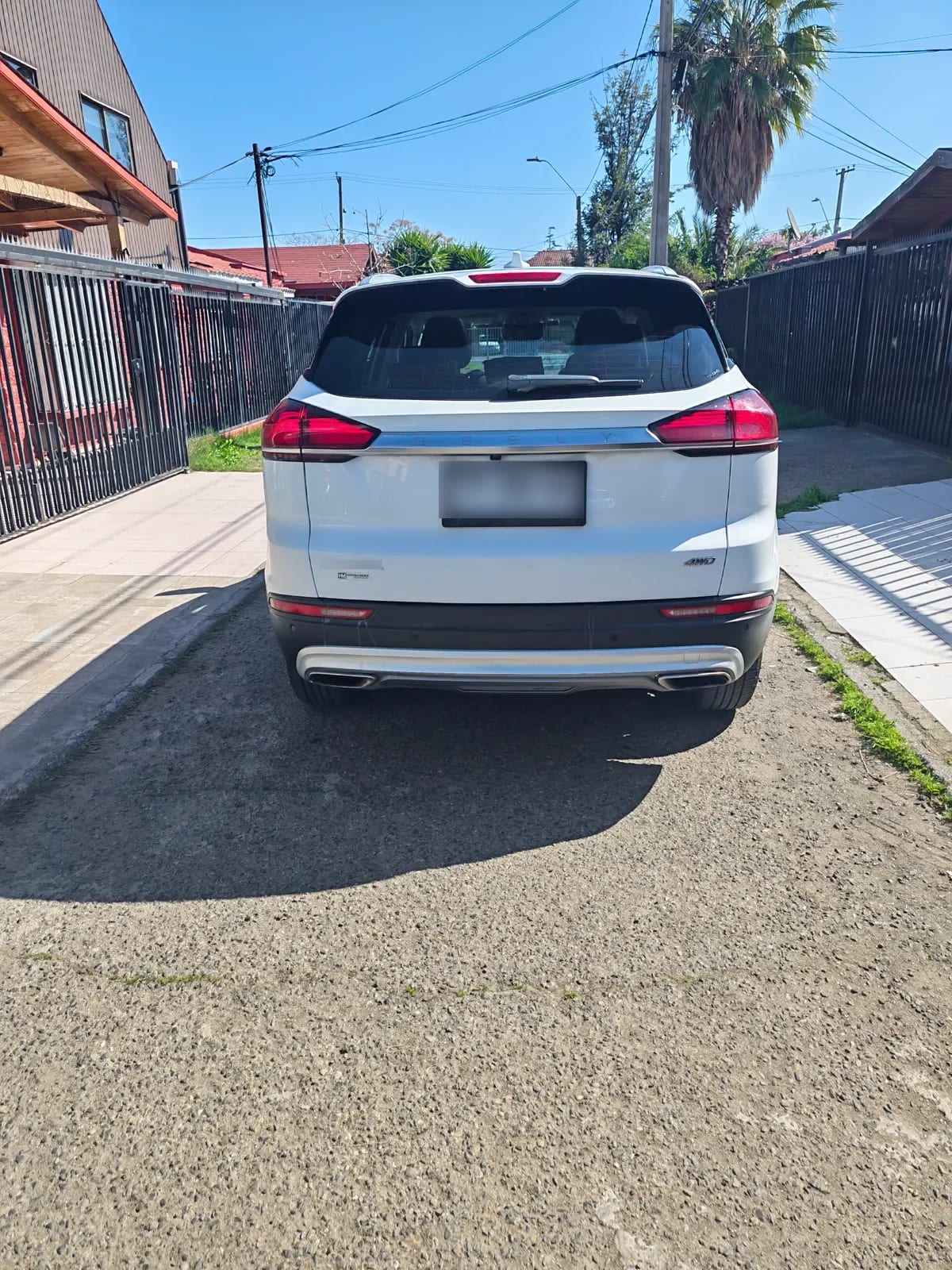 GEELY AZKARRA 1.5 Turbo Luxury At año 2024