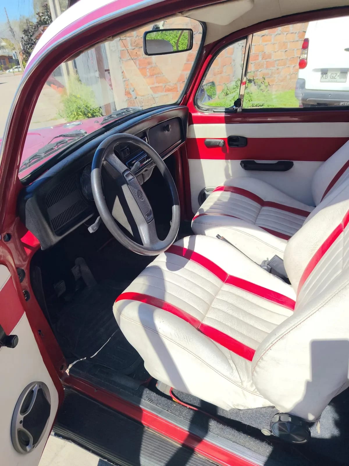 VOLKSWAGEN ESCARABAJO 1.6 Gl Mt año 1994