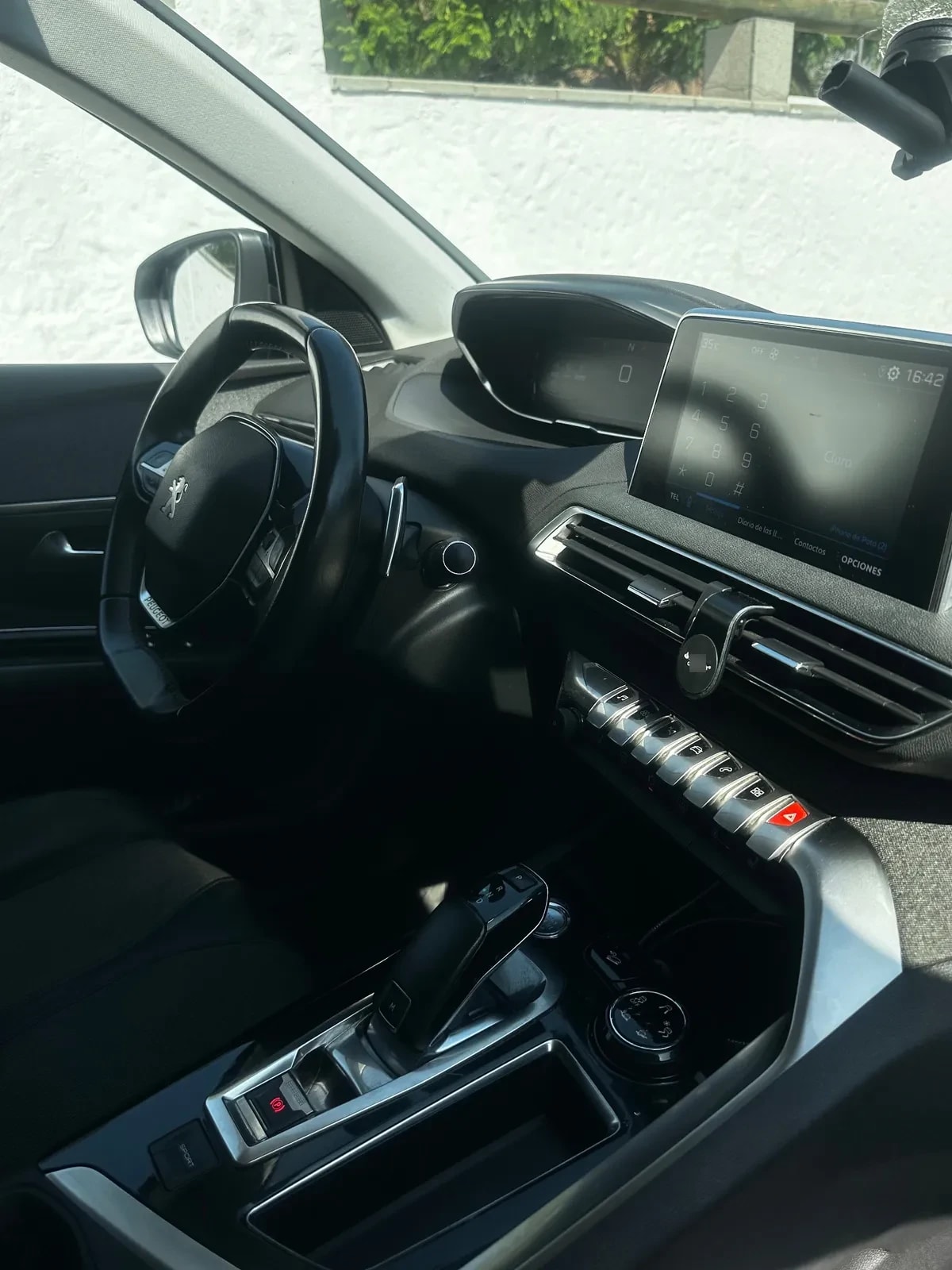 PEUGEOT 3008 1.5 Active Bluehdi 130hp At Diesel año 2020