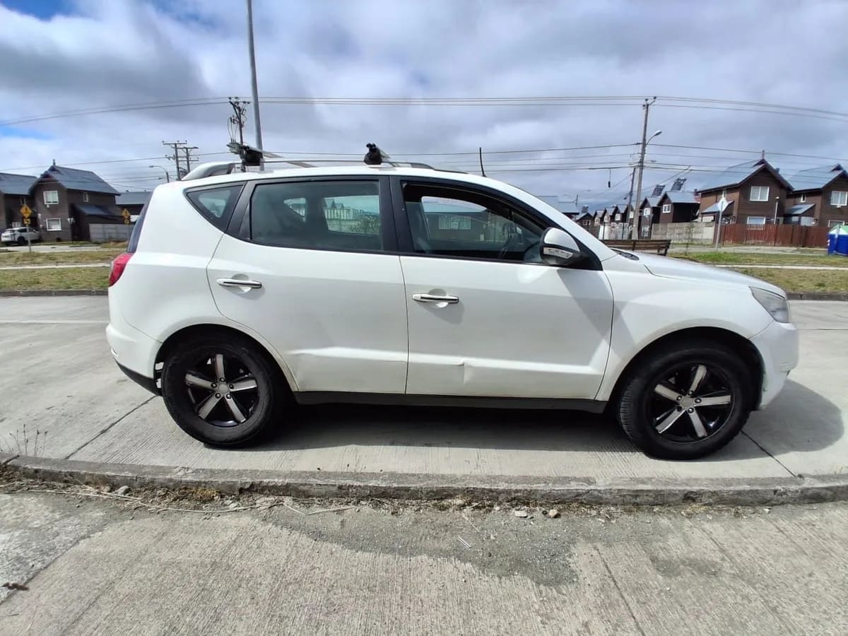 GEELY EX7 2.0 Gl Mt 4x2 año 2014