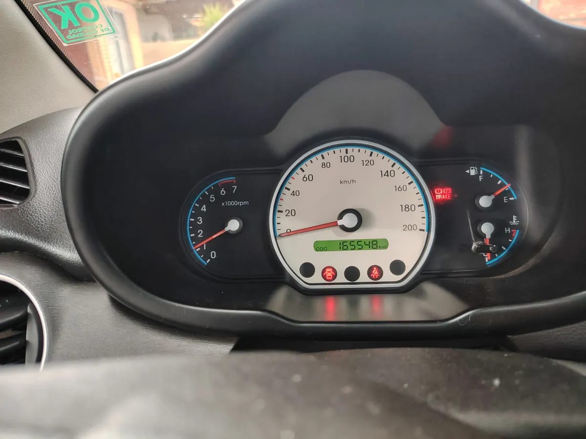 HYUNDAI I-10 1.1 Hb Mt Fl Gl año 2011