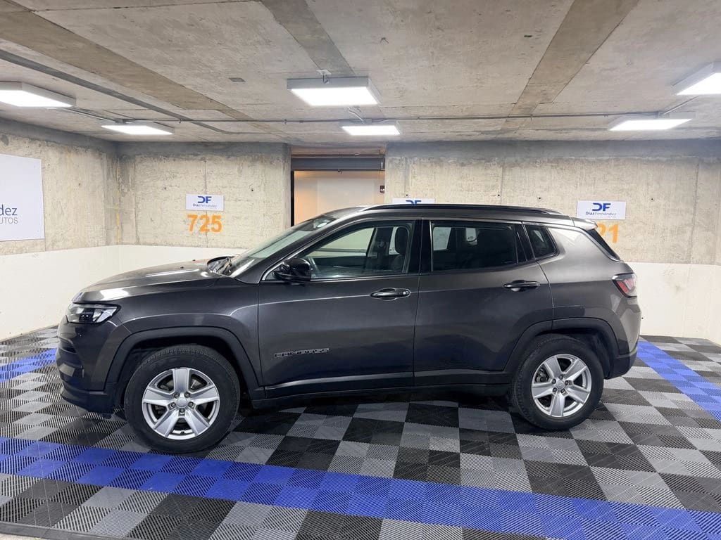 Jeep Compass Sport año 2023