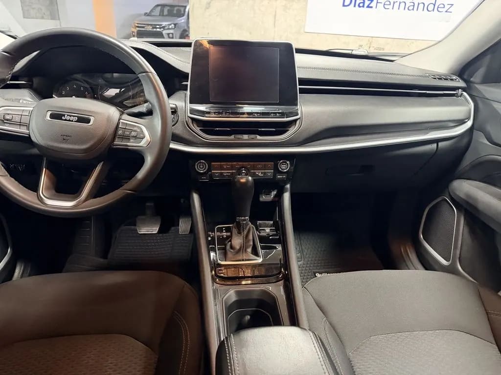 Jeep Compass Sport año 2023