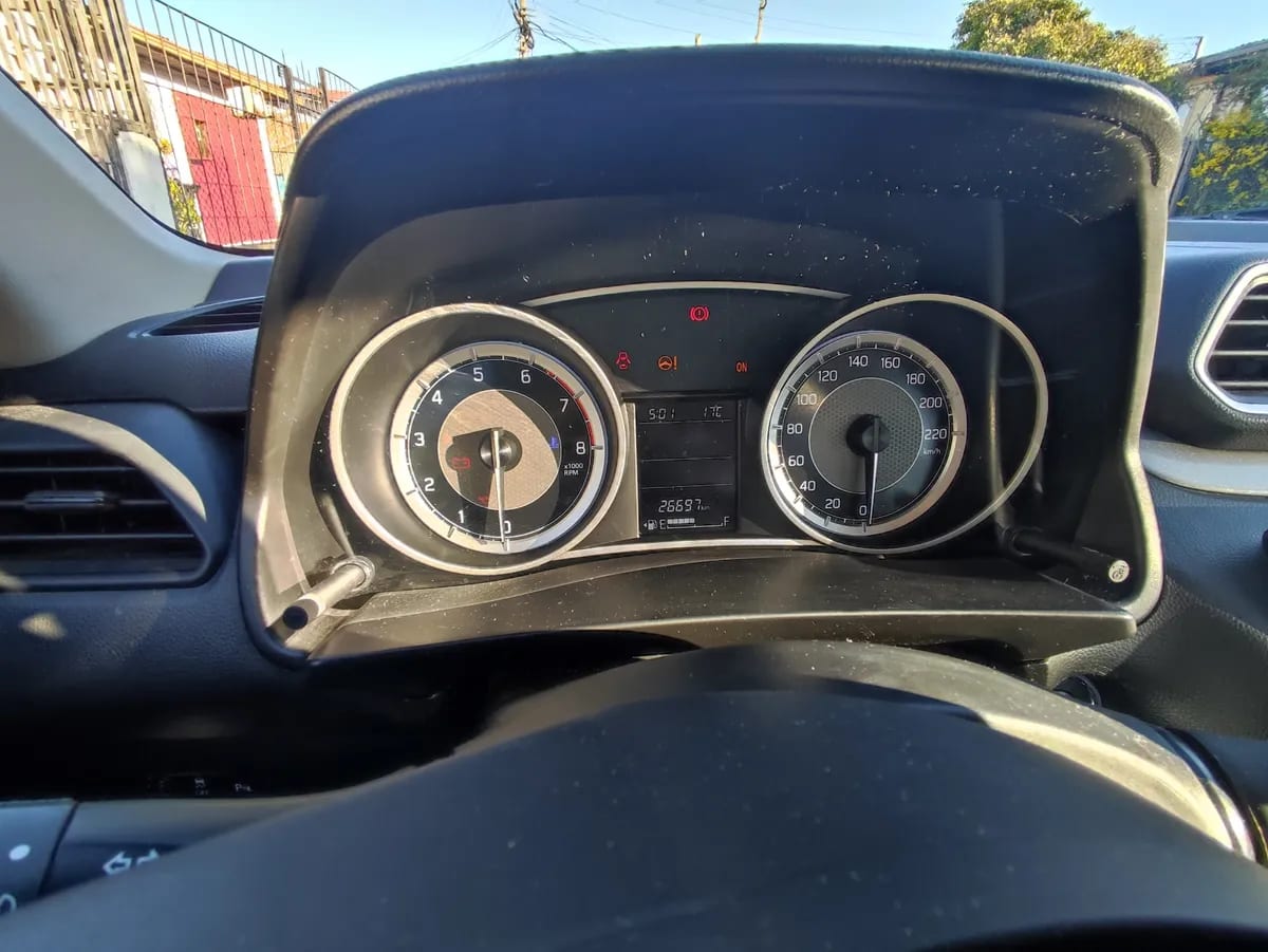 SUZUKI DZIRE 1.2 Amt Gl Sport At año 2022