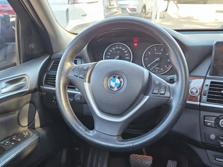 BMW X5 Xdrive 4.4 Twin Turbo año 2012