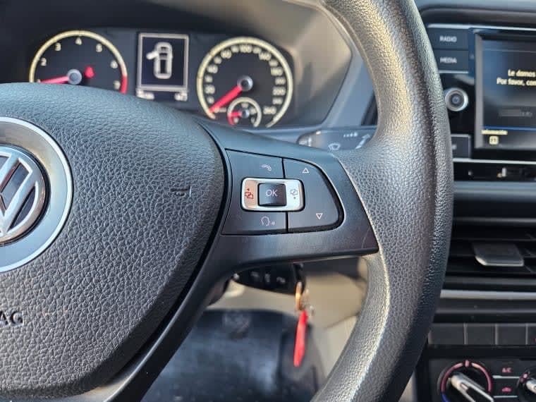 Volkswagen T-Cross Confortline Mt año 2021