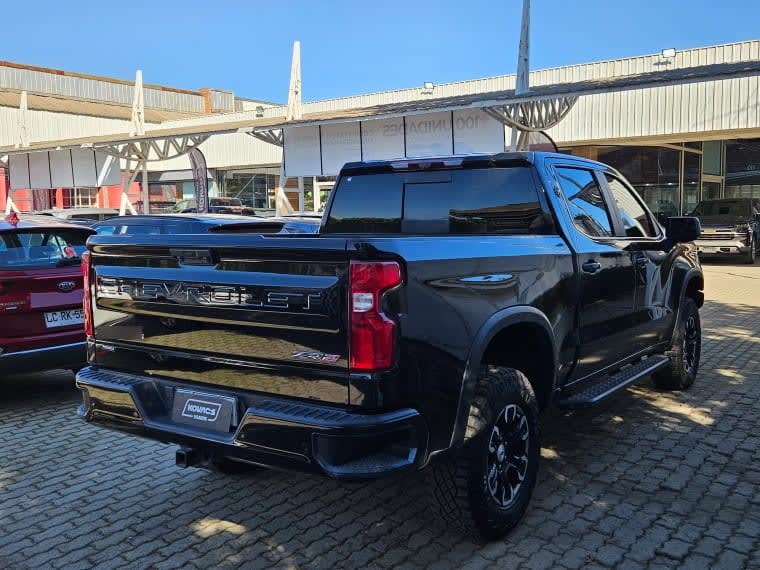 Chevrolet Silverado Silverado Zr2 4x4 6.2 Aut año 2023