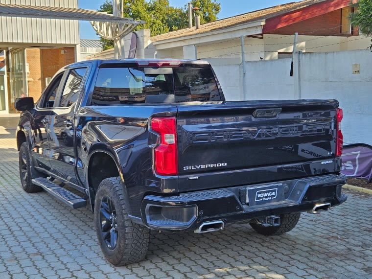 Chevrolet Silverado Silverado Cc Dcab 4x4 5.3 Aut año 2024