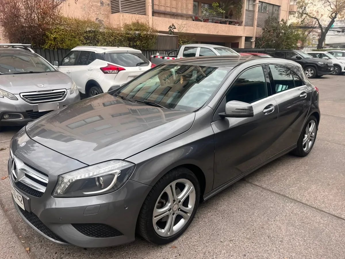 MERCEDES BENZ A200 1.8 Cdi Blue Efficiency At Diesel año 2015