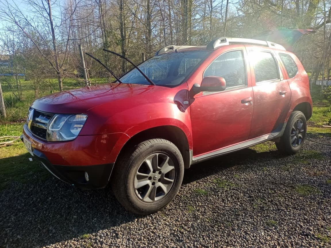 RENAULT DUSTER 2.0 Zen Mt 4x4 año 2019